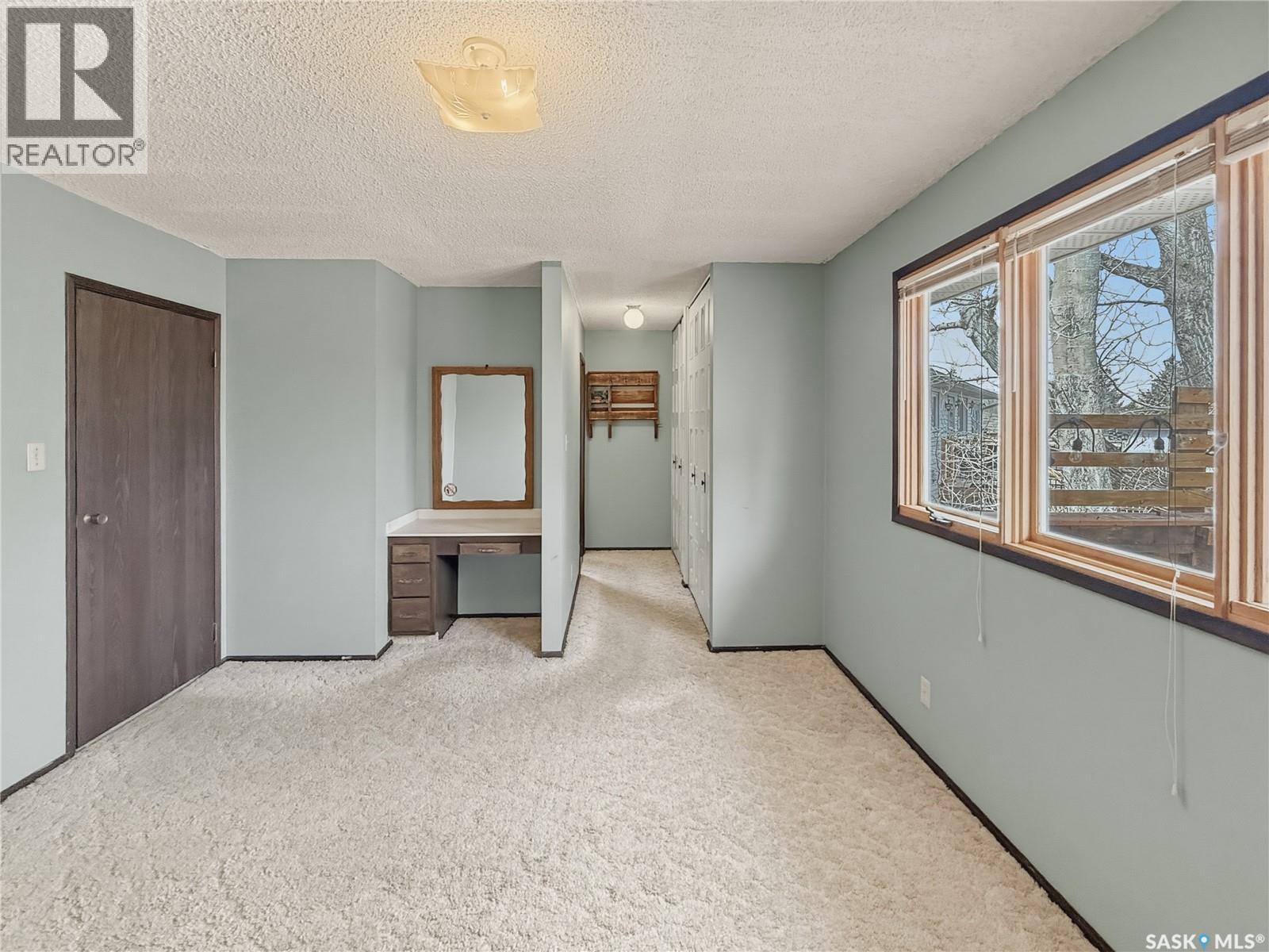 231 Elliott Place, Swift Current, Saskatchewan  S9H 4H7 - Photo 12 - SK032708