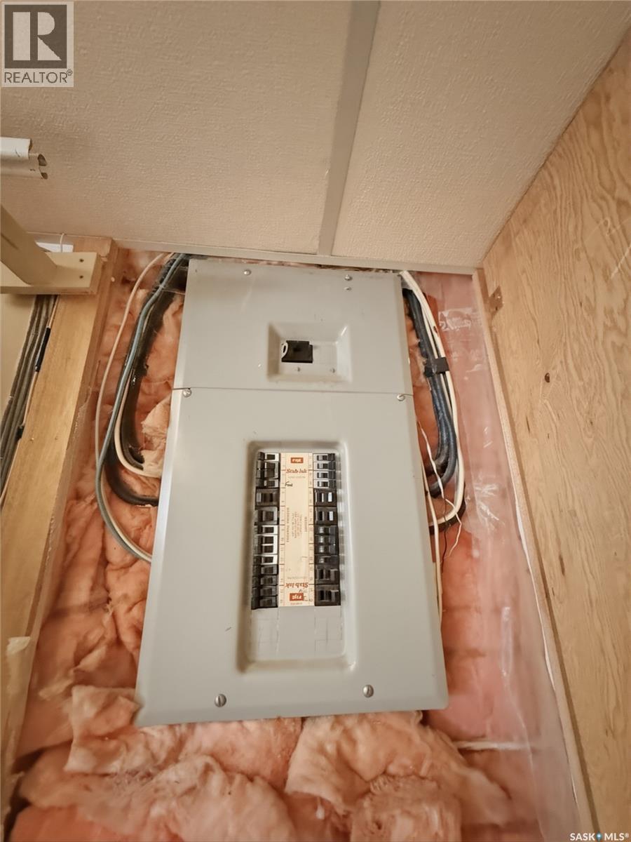 231 Elliott Place, Swift Current, Saskatchewan  S9H 4H7 - Photo 28 - SK032708