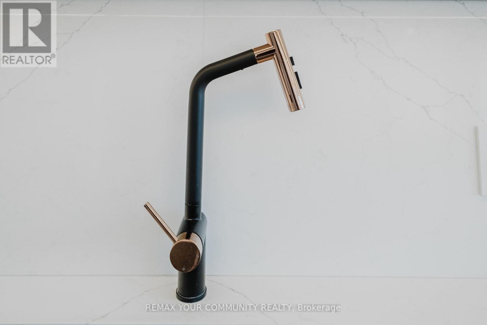 360 Woodmount Avenue, Toronto, Ontario  M4C 4A5 - Photo 22 - E12998646