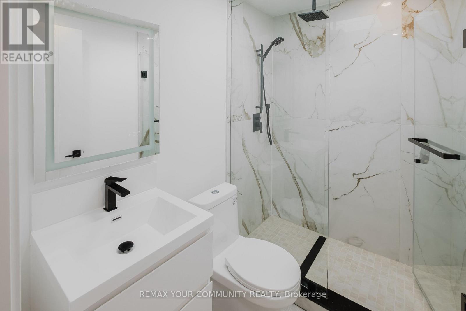 360 Woodmount Avenue, Toronto, Ontario  M4C 4A5 - Photo 24 - E12998646