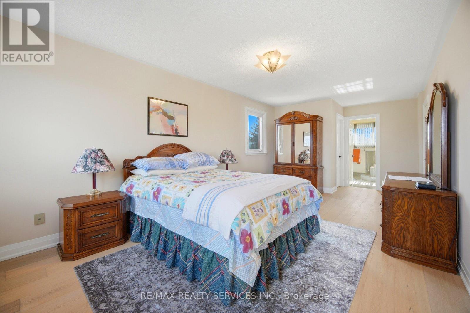 23 Newbury Crescent, Brampton, Ontario  L6S 5M3 - Photo 27 - W12993438