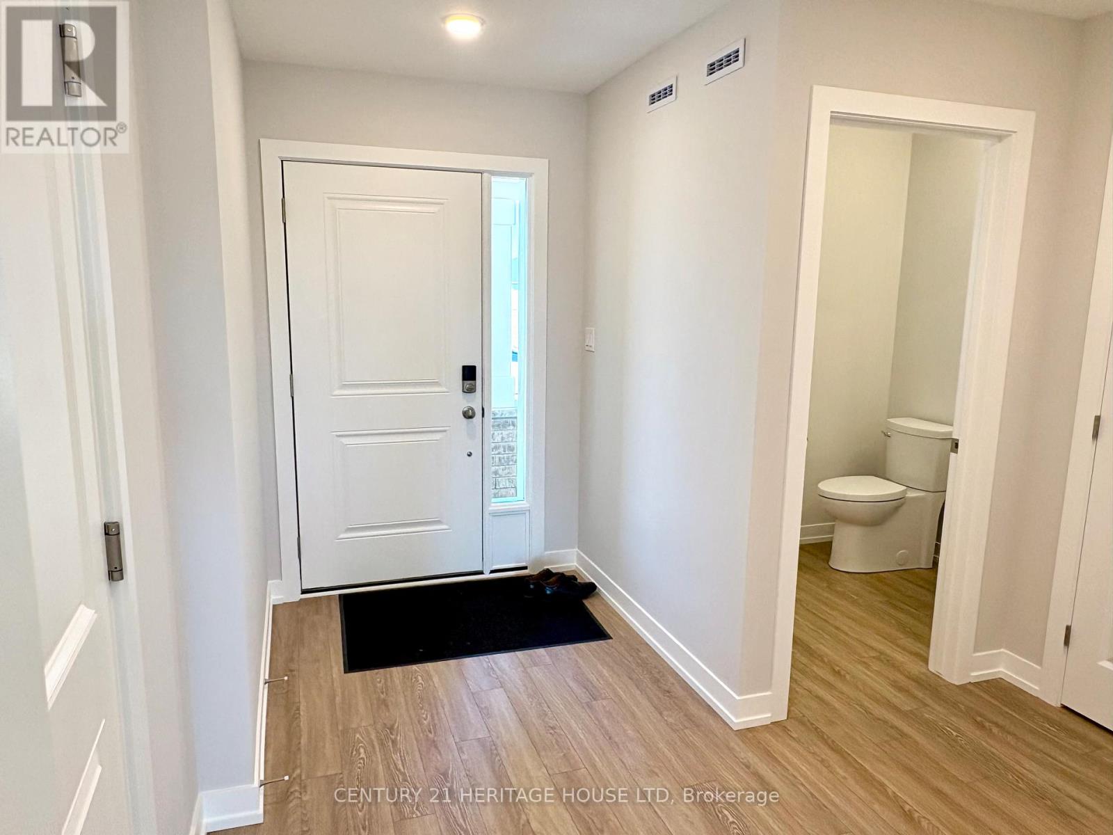 115 Styles Drive, St. Thomas, Ontario  N5R 0N8 - Photo 3 - X12848856