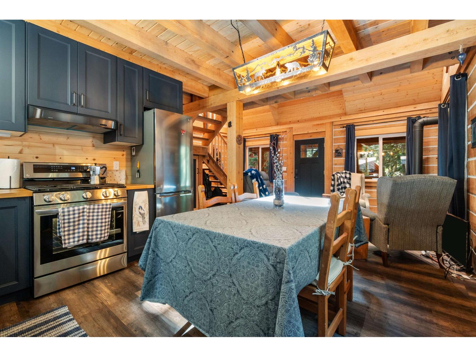 H68 Strawberry Lane, Sunshine Valley, Sunshine Valley, British Columbia  V0X 1L5 - Photo 7 - R3111156