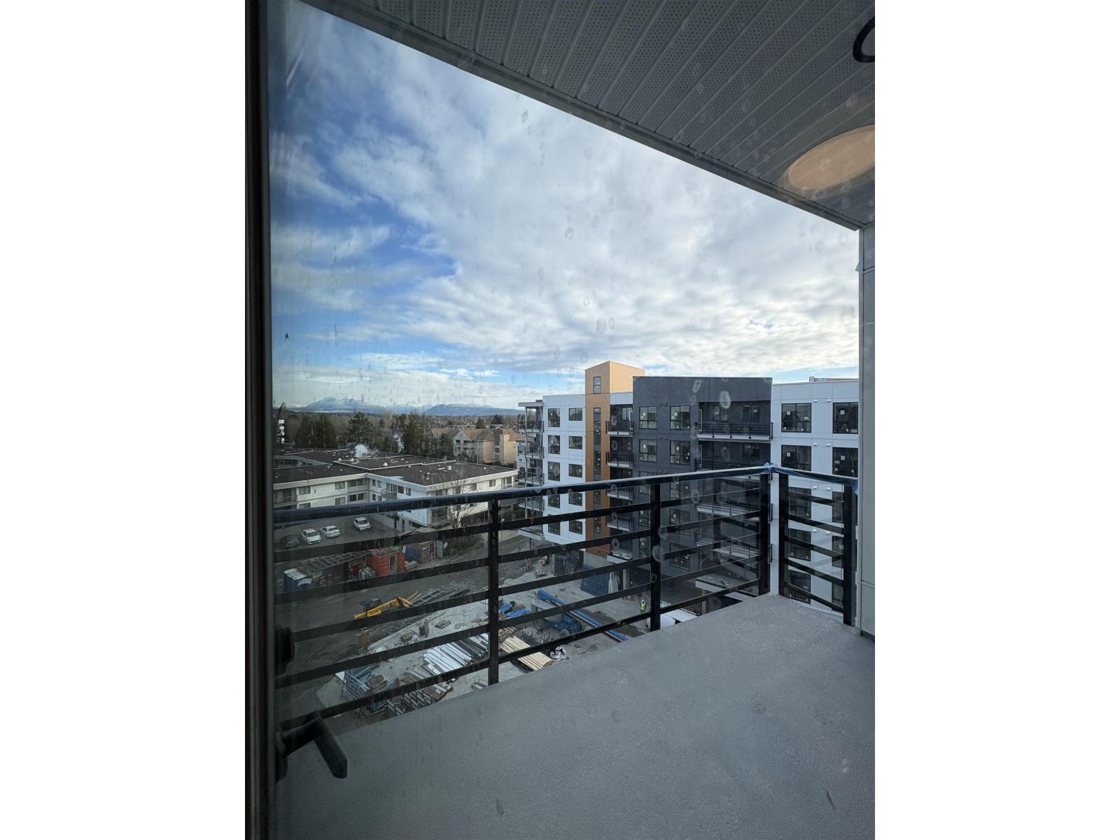 622 20769 Fraser Highway, Langley, British Columbia  V3A 4S9 - Photo 5 - R3111263