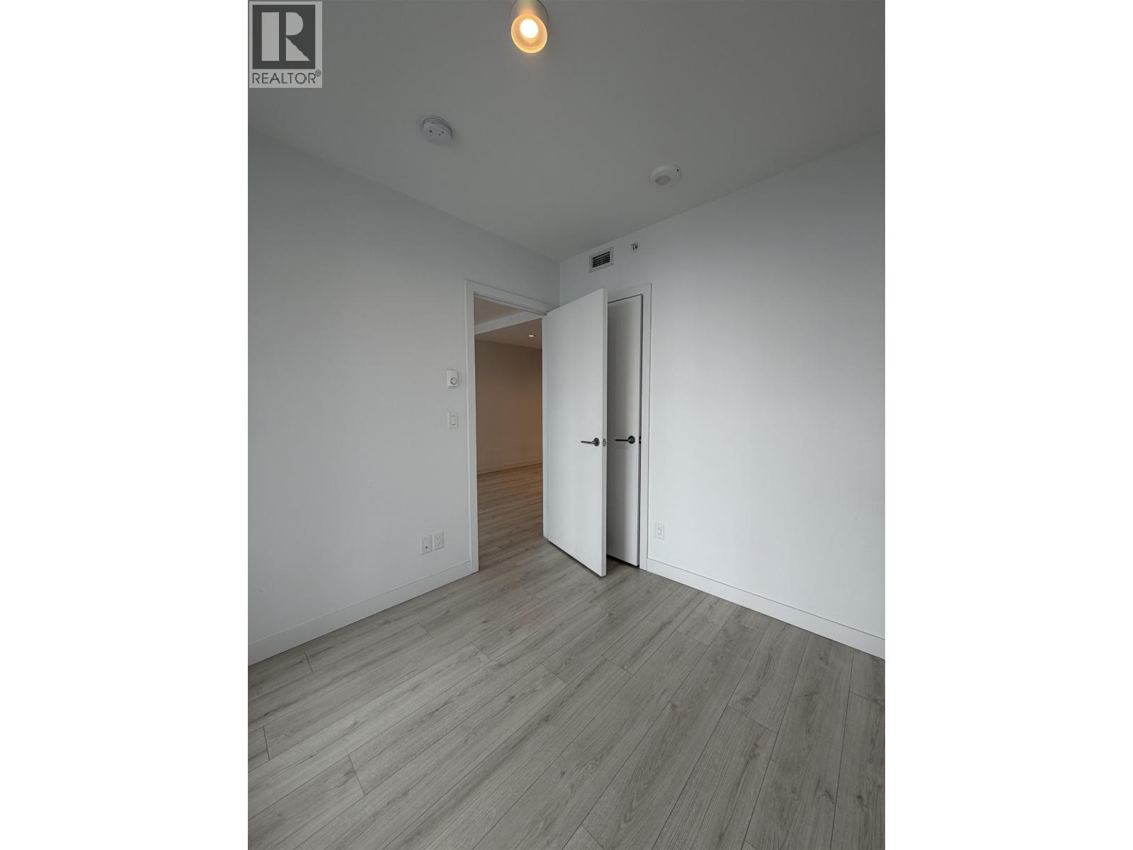 3008 6080 Mckay Avenue, Burnaby, British Columbia V5H 0J4 - Photo 5 - R3110032