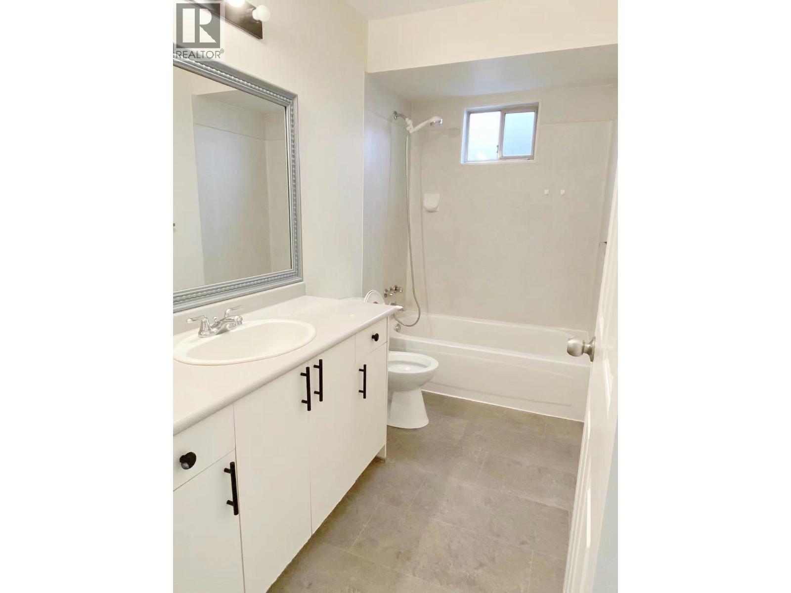 1869 Prairie Avenue, Port Coquitlam, British Columbia V3B 1V2 - Photo 12 - R3111477