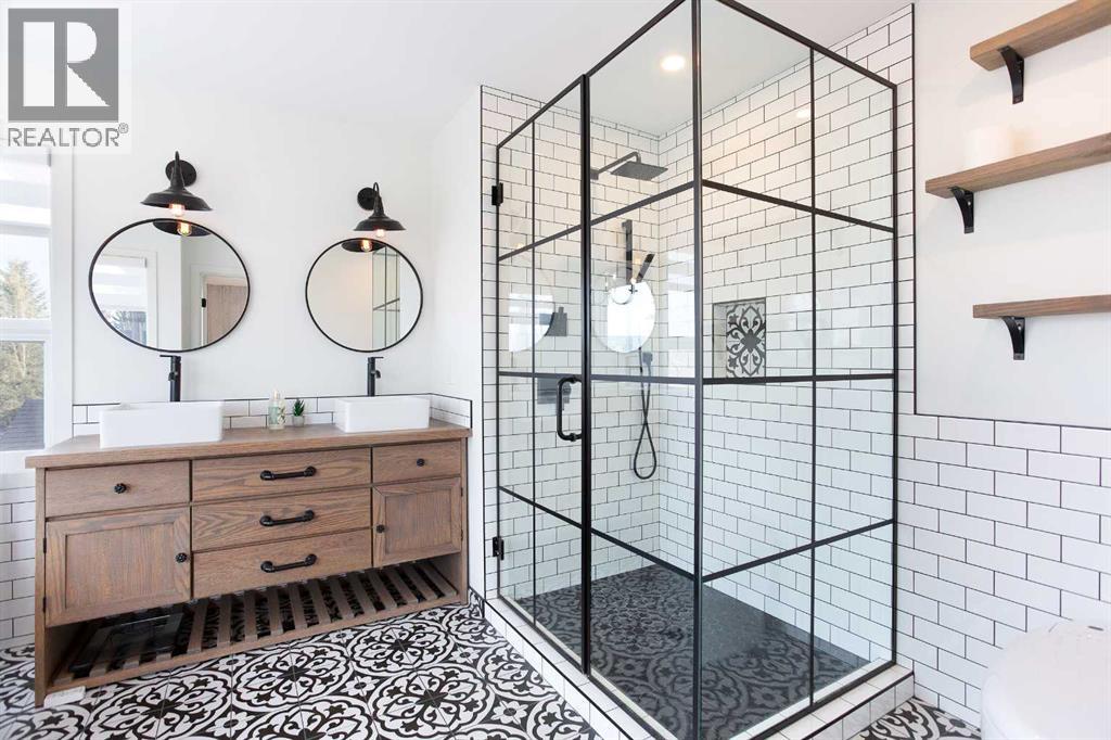 90 Discovery Ridge Road Sw, Calgary, Alberta  T3H 4R4 - Photo 29 - A2293743