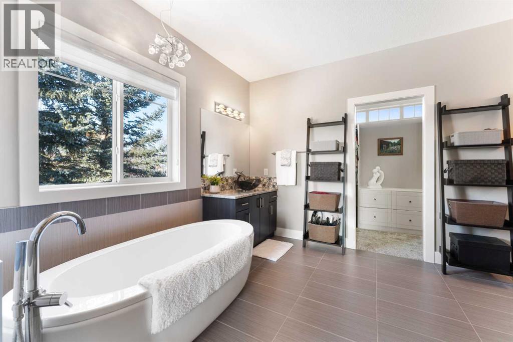 964 East Chestermere, Chestermere, Alberta  T1X 1R2 - Photo 28 - A2298539