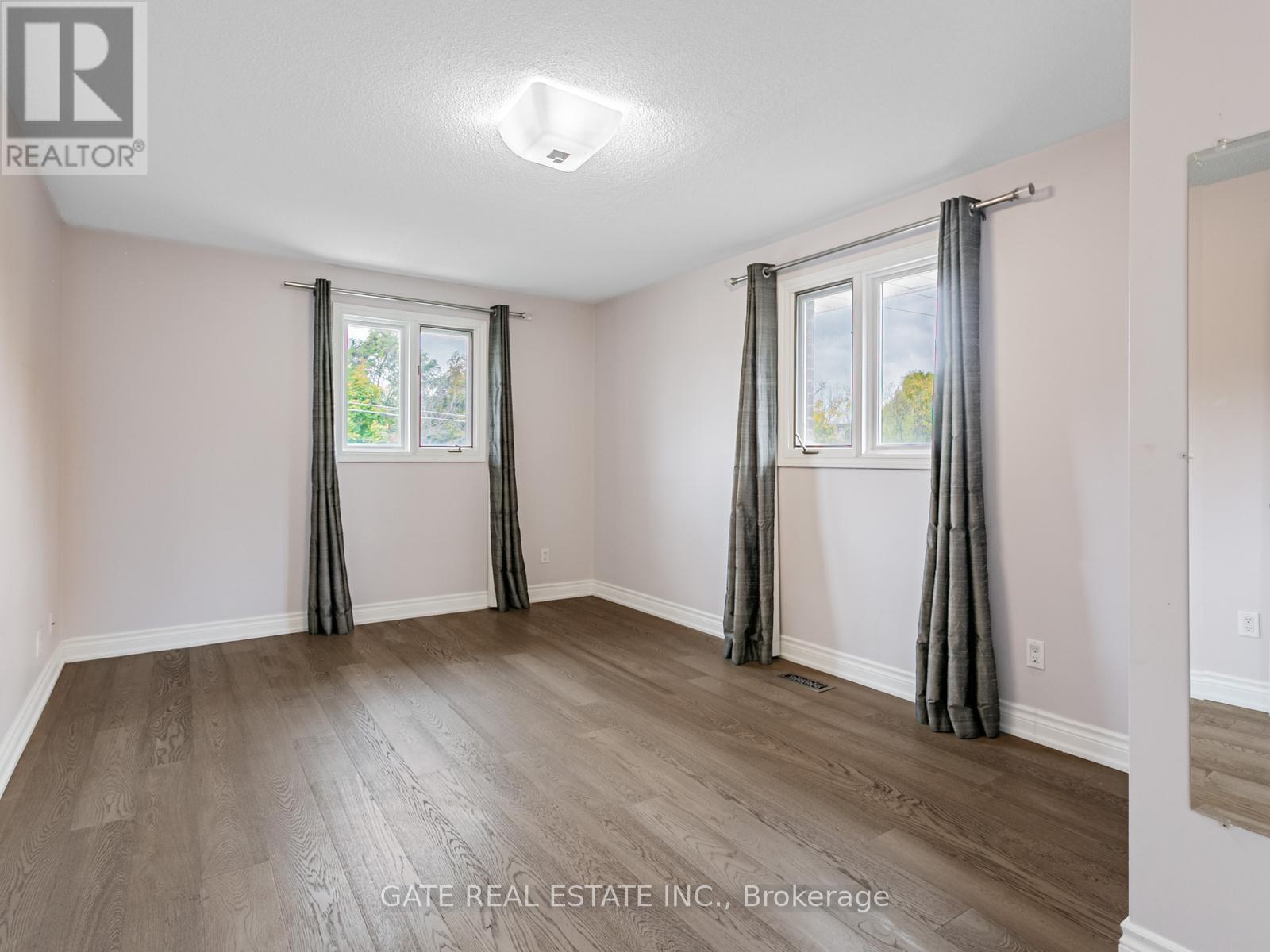 60 Scott Street, Brampton, Ontario  L6V 1S3 - Photo 10 - W12993294