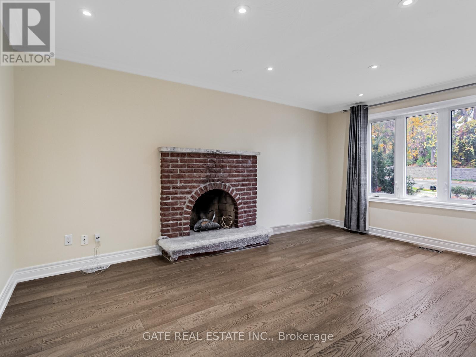 60 Scott Street, Brampton, Ontario  L6V 1S3 - Photo 9 - W12993294