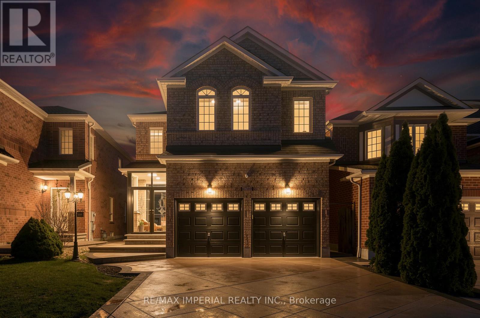 4769 Allegheny Road, Mississauga, Ontario  L5R 0A8 - Photo 2 - W12995238