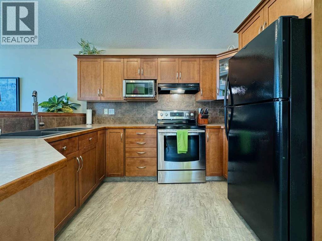 248 Aberdeen Road W, Lethbridge, Alberta  T1J 0N2 - Photo 8 - A2294209