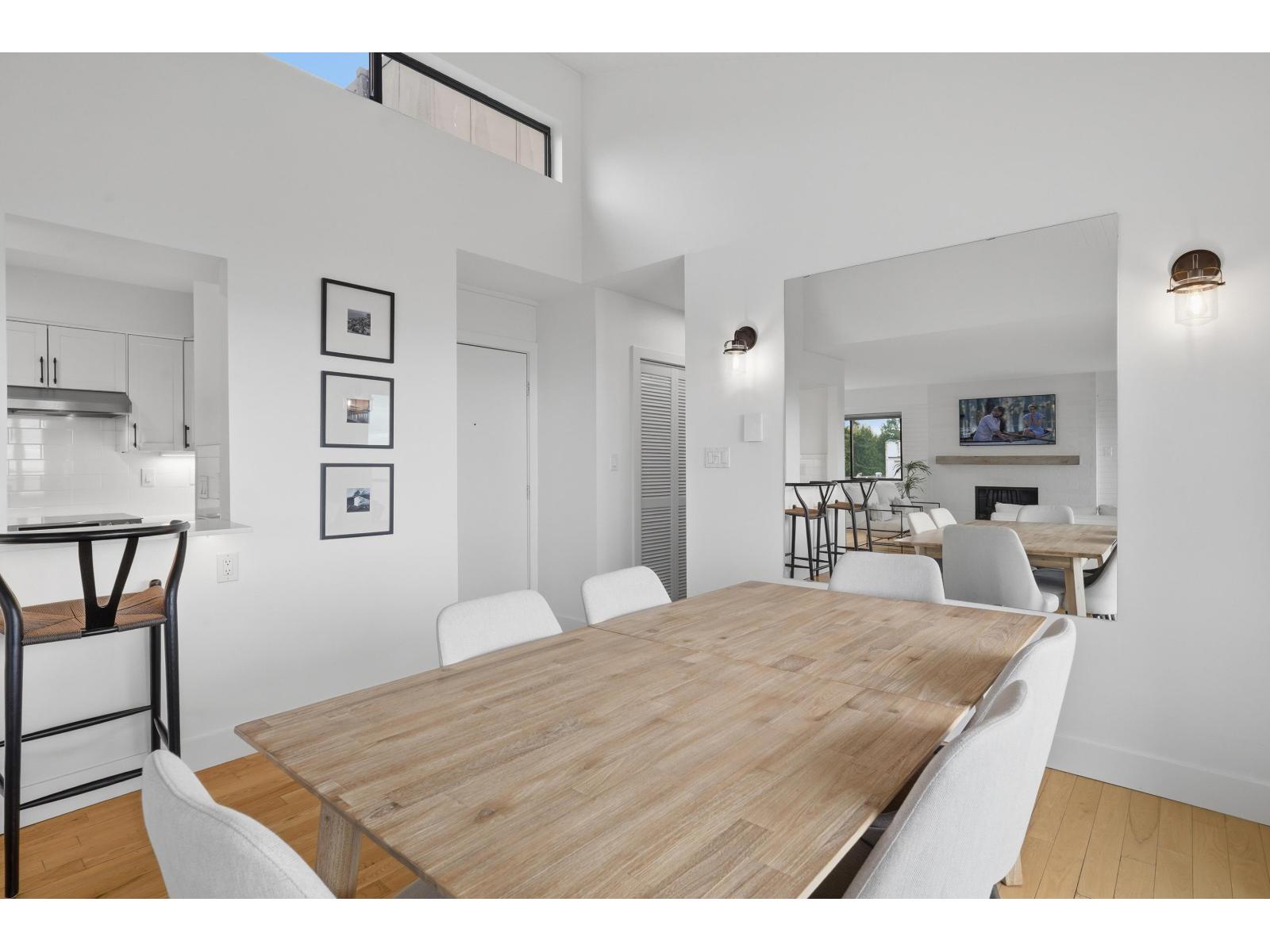 301 15041 Prospect Avenue, White Rock, British Columbia  V4B 2B5 - Photo 11 - R3111448