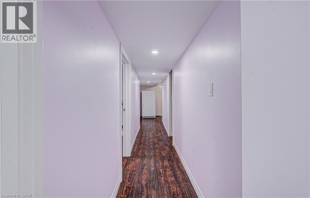 141 Mooregate Crescent, Kitchener, Ontario  N2M 2E9 - Photo 30 - 40815113