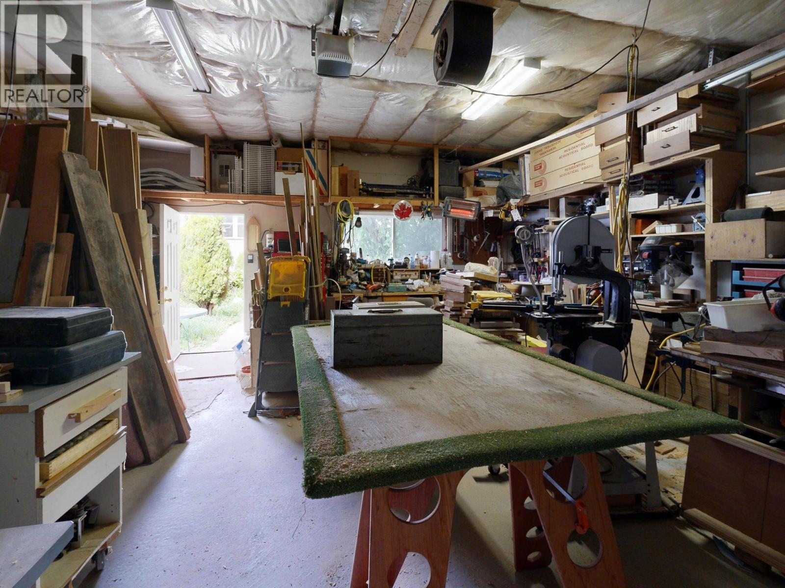 3624 Cambridge Street, Vancouver, British Columbia  V5K 1M6 - Photo 17 - R3111085