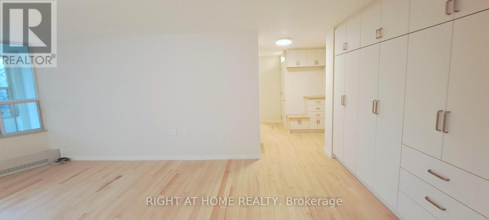 3 (R1-3) - 60 Pavane Linkway, Toronto, Ontario  M3C 1A1 - Photo 13 - C12998738