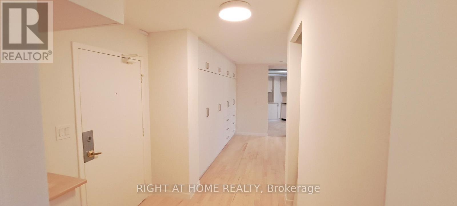 3 (R1-3) - 60 Pavane Linkway, Toronto, Ontario  M3C 1A1 - Photo 15 - C12998738