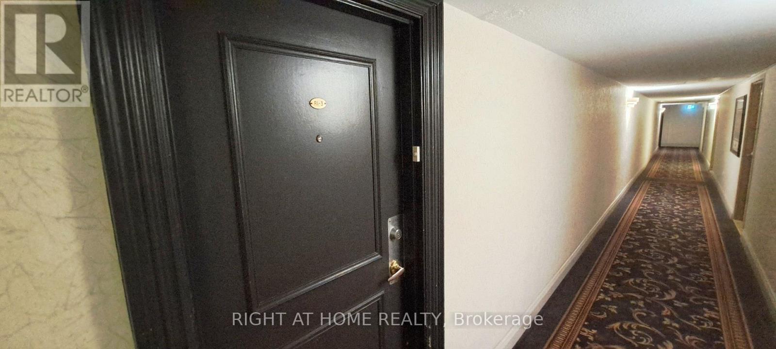 3 (R1-3) - 60 Pavane Linkway, Toronto, Ontario  M3C 1A1 - Photo 5 - C12998738