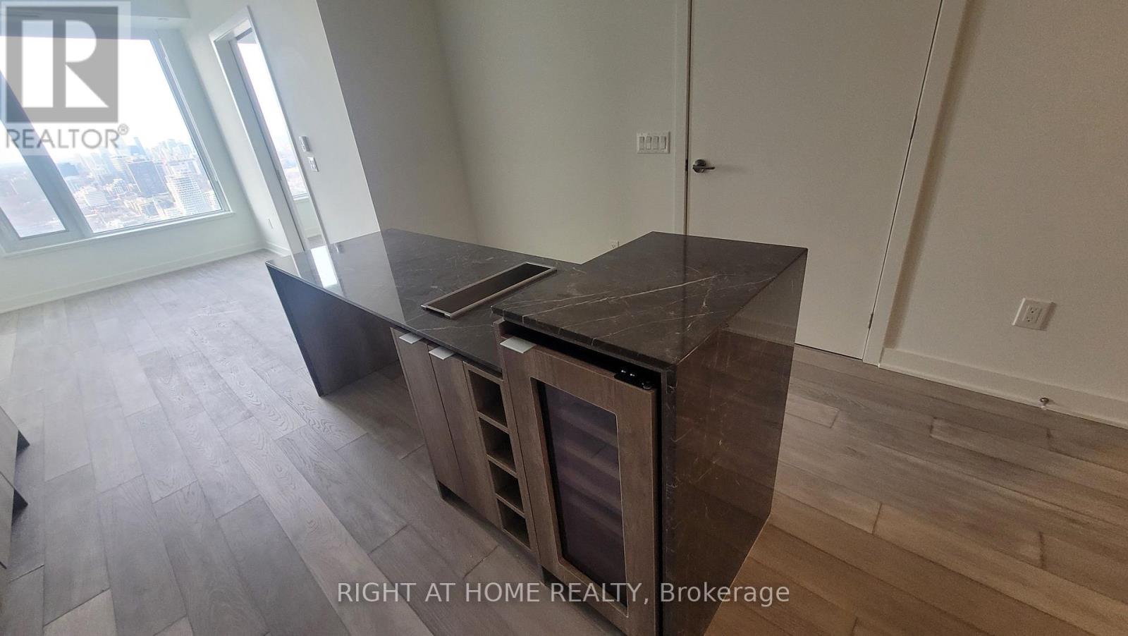 3603 - 11 Yorkville Avenue, Toronto, Ontario  M4W 1L2 - Photo 20 - C12998766