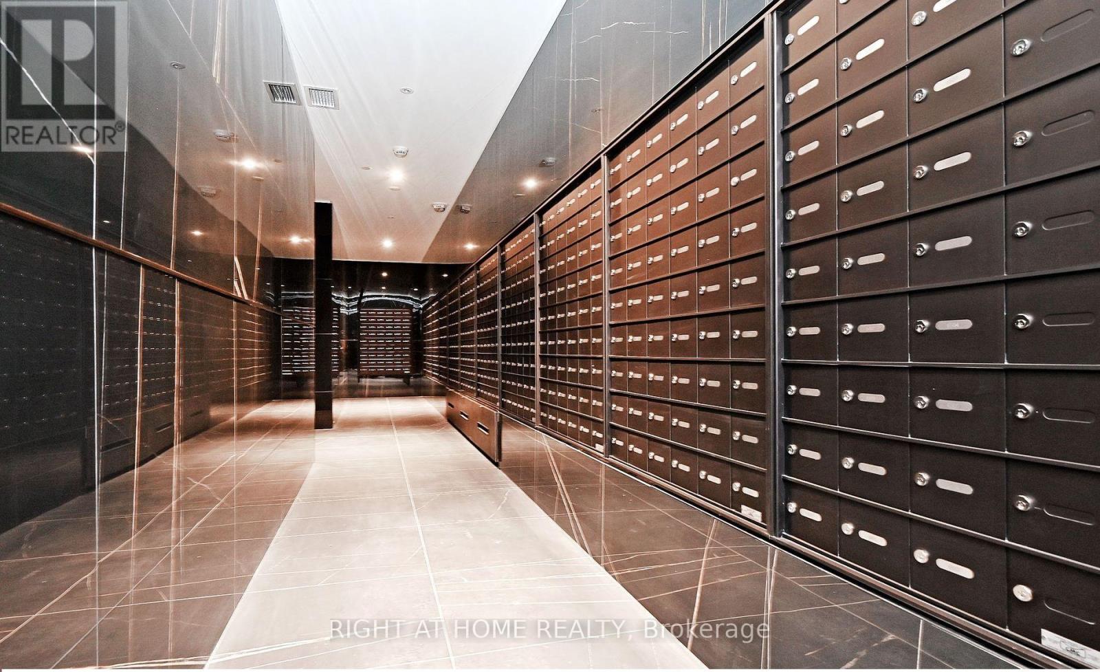 3603 - 11 Yorkville Avenue, Toronto, Ontario  M4W 1L2 - Photo 23 - C12998766