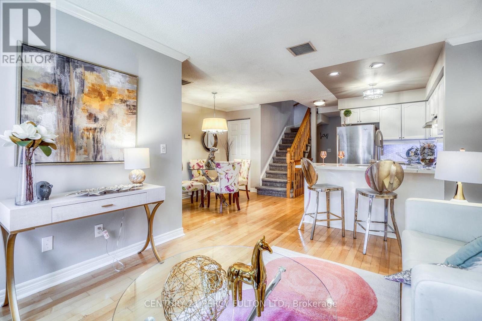 Th22 - 232 St George Street N, Toronto, Ontario  M5R 2N5 - Photo 7 - C12998806