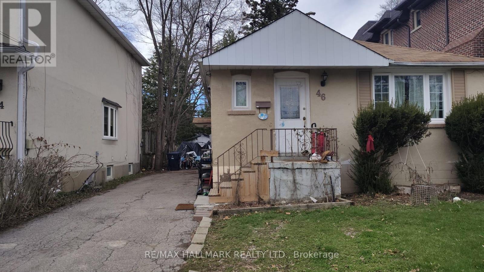 46 Madawaska Avenue, Toronto, Ontario  M2M 2P9 - Photo 2 - C12998812