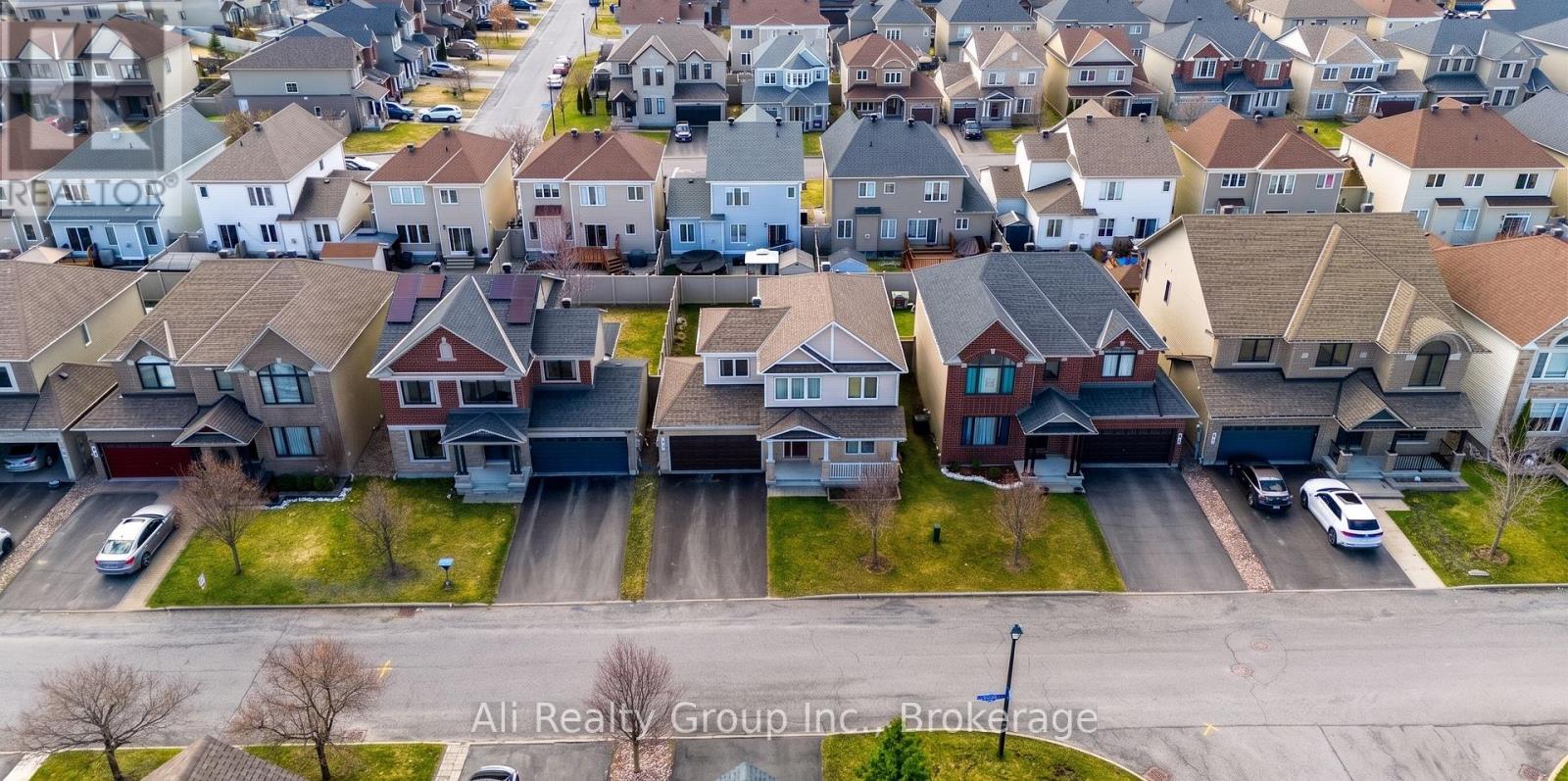 400 Nestleton Street, Ottawa, Ontario  K4A 0W2 - Photo 3 - X12998768