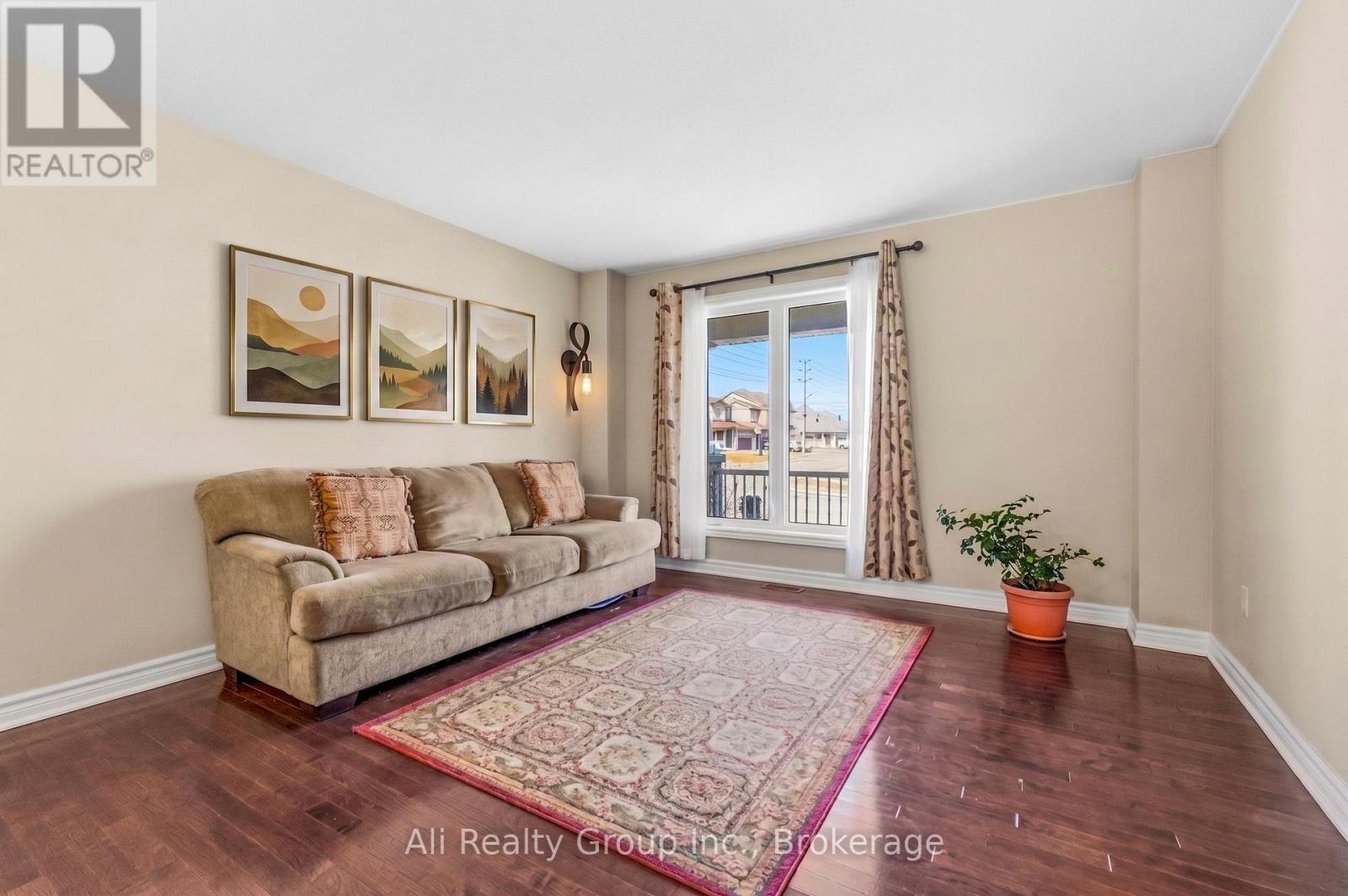 400 Nestleton Street, Ottawa, Ontario  K4A 0W2 - Photo 4 - X12998768