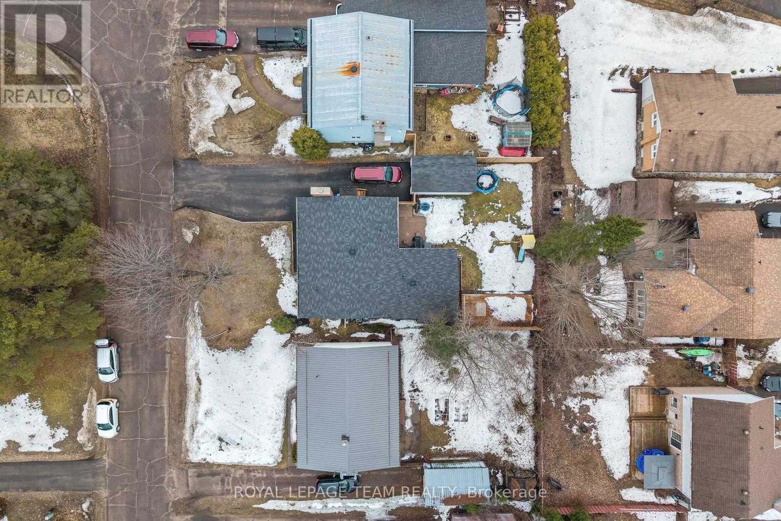 25 Frontenac Crescent, Deep River, Ontario K0J 1P0 - Photo 39 - X12998834