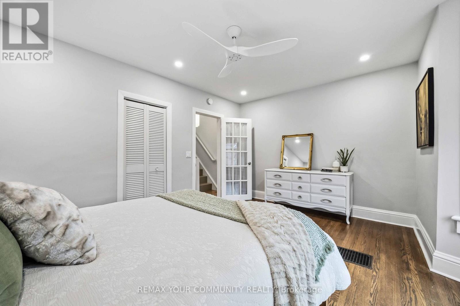 154 Riverdale Avenue, Toronto, Ontario  M4K 1C3 - Photo 23 - E12998736