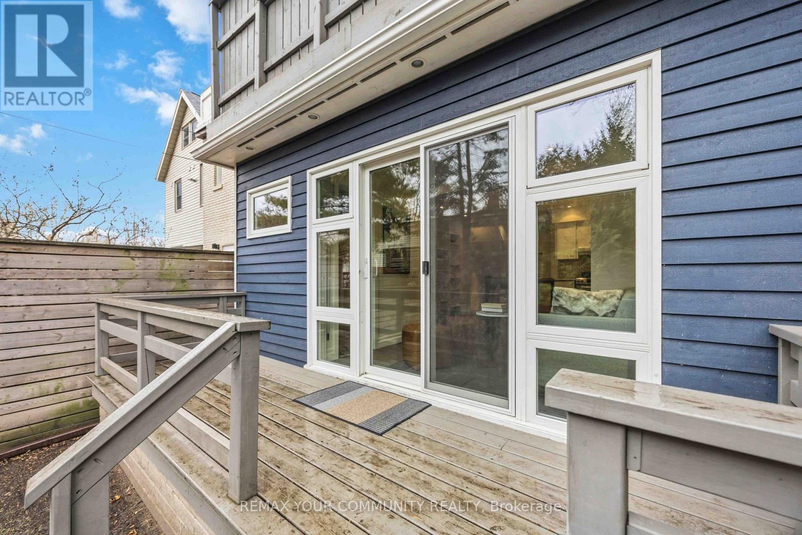 154 Riverdale Avenue, Toronto, Ontario  M4K 1C3 - Photo 40 - E12998736