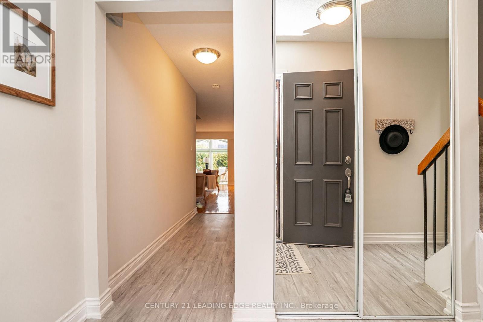 1825 Listowell Crescent, Pickering, Ontario  L1V 2Y2 - Photo 5 - E12998832