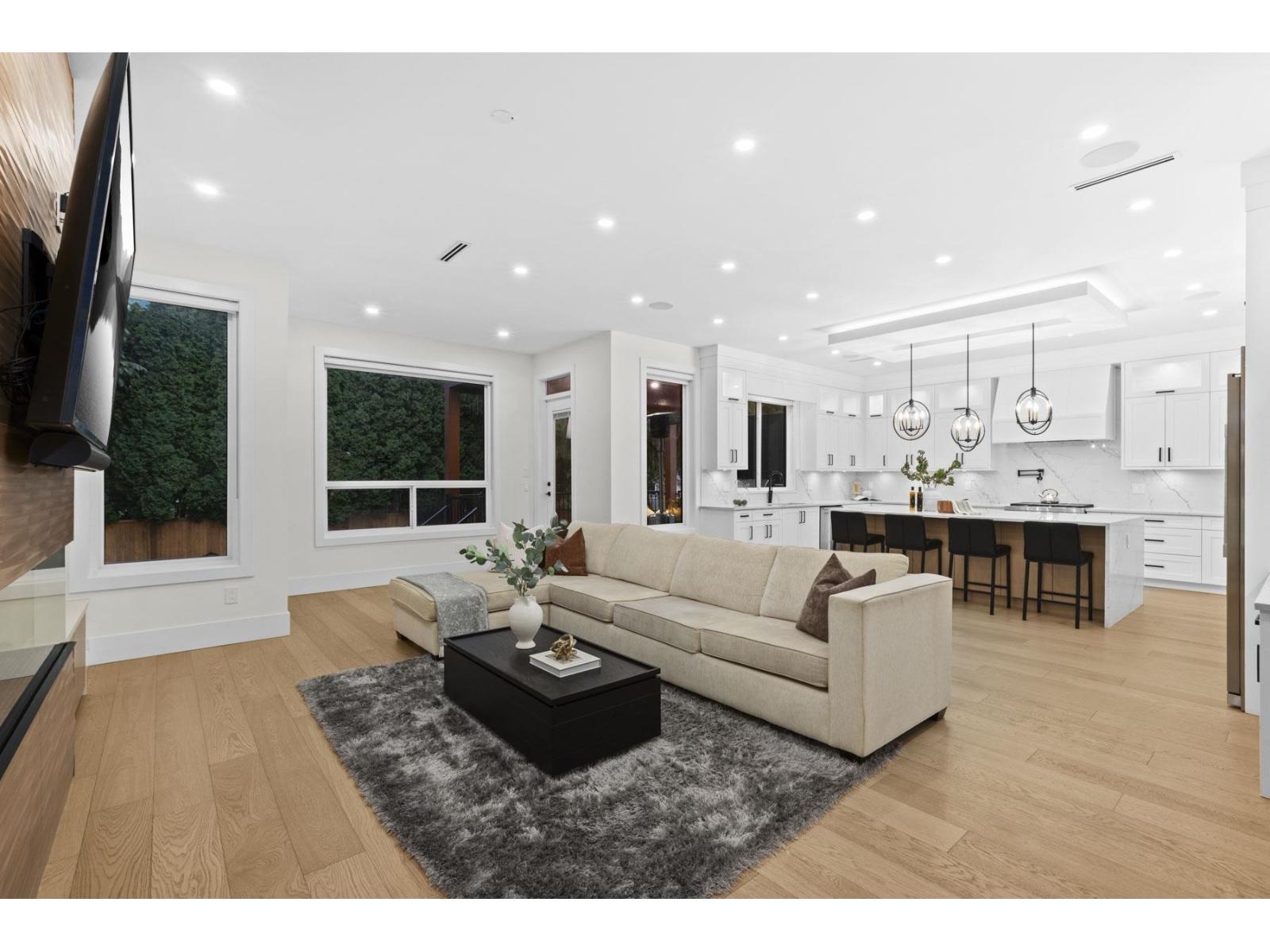 19171 60b Avenue, Surrey, British Columbia  V3S 7T8 - Photo 11 - R3111551