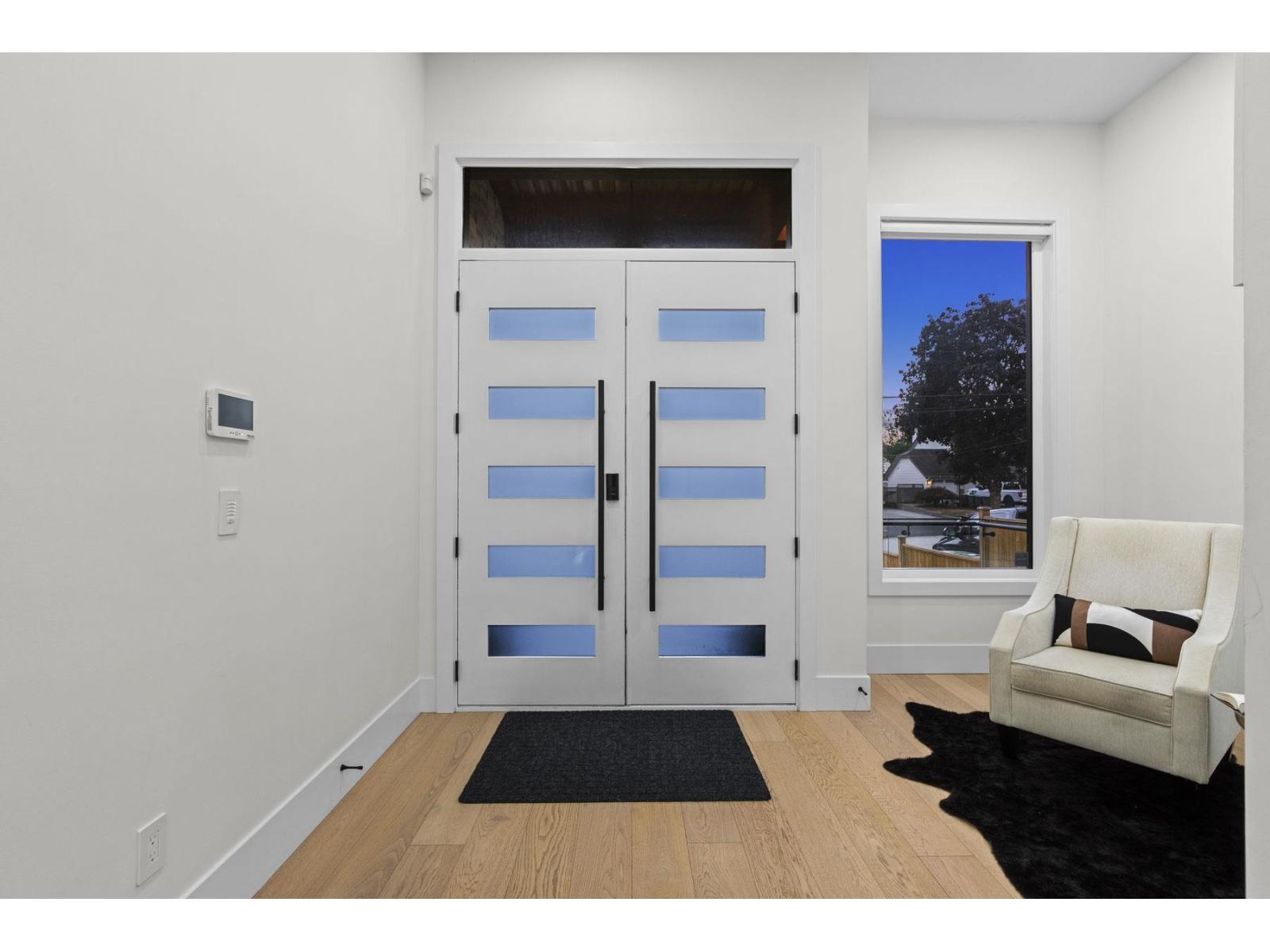 19171 60b Avenue, Surrey, British Columbia  V3S 7T8 - Photo 4 - R3111551