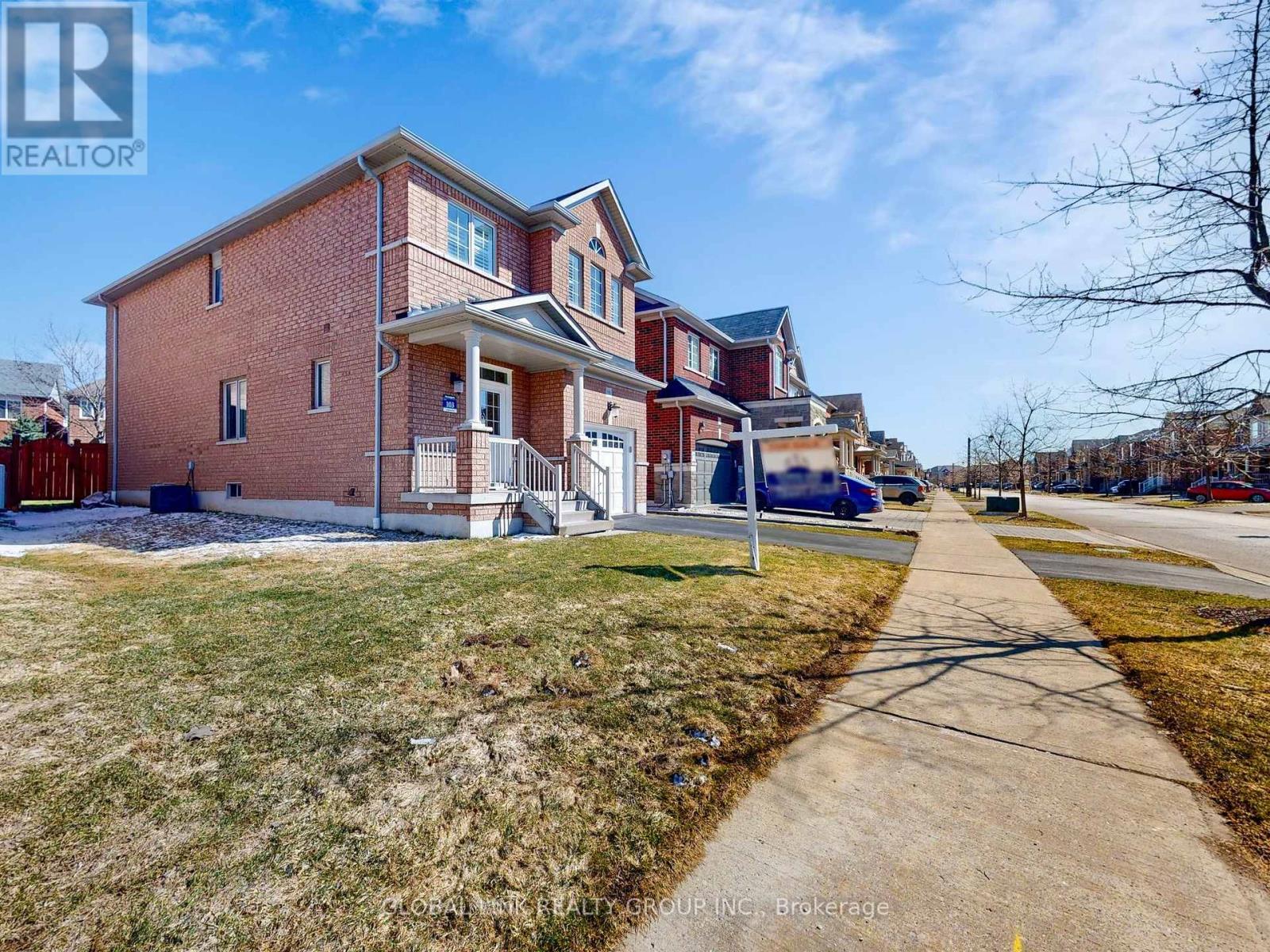 98 Wilf Morden Road, Whitchurch-Stouffville, Ontario  L4A 0K1 - Photo 3 - N12998740