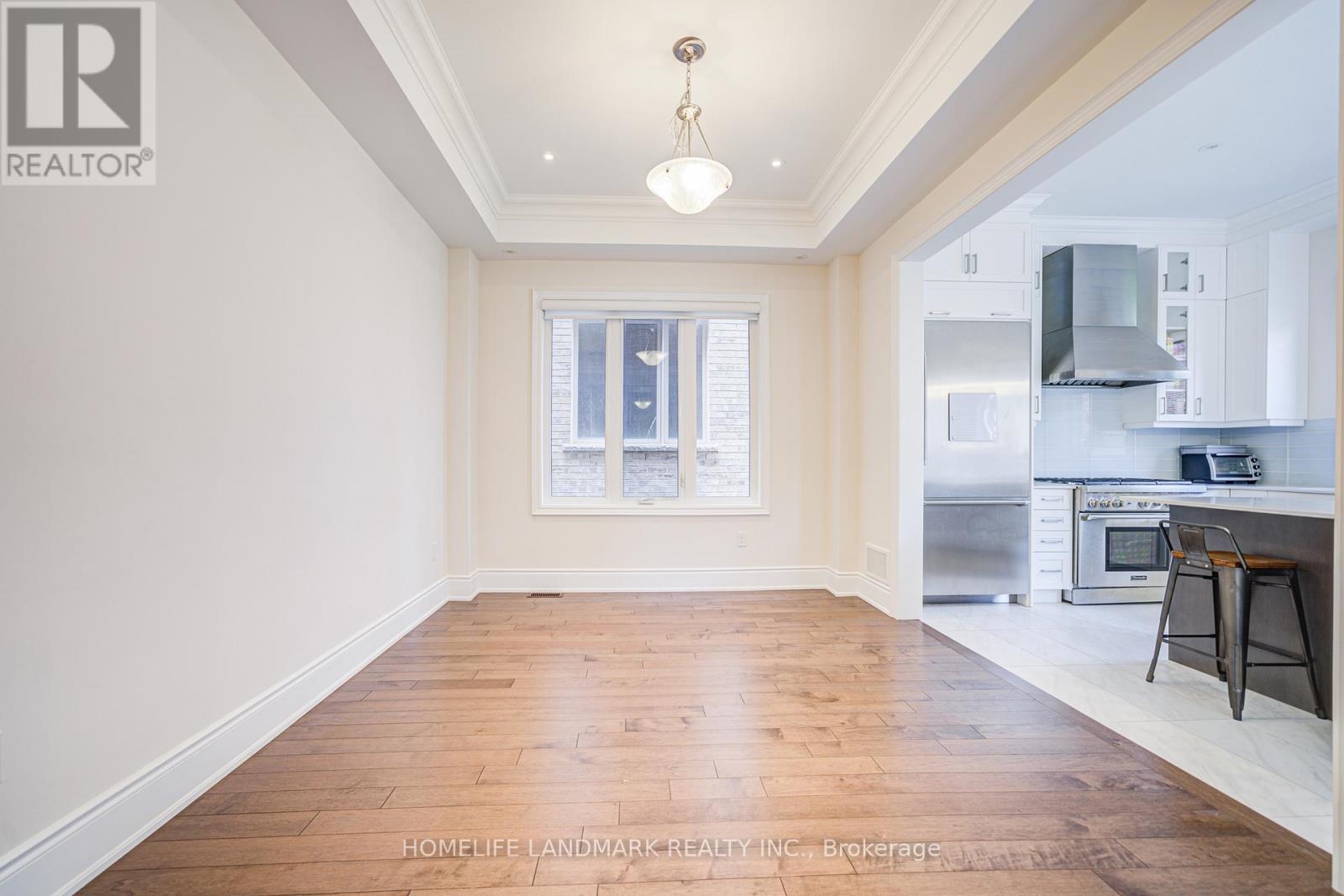 14 Love Court, Richmond Hill, Ontario  L4B 0G2 - Photo 9 - N12998762