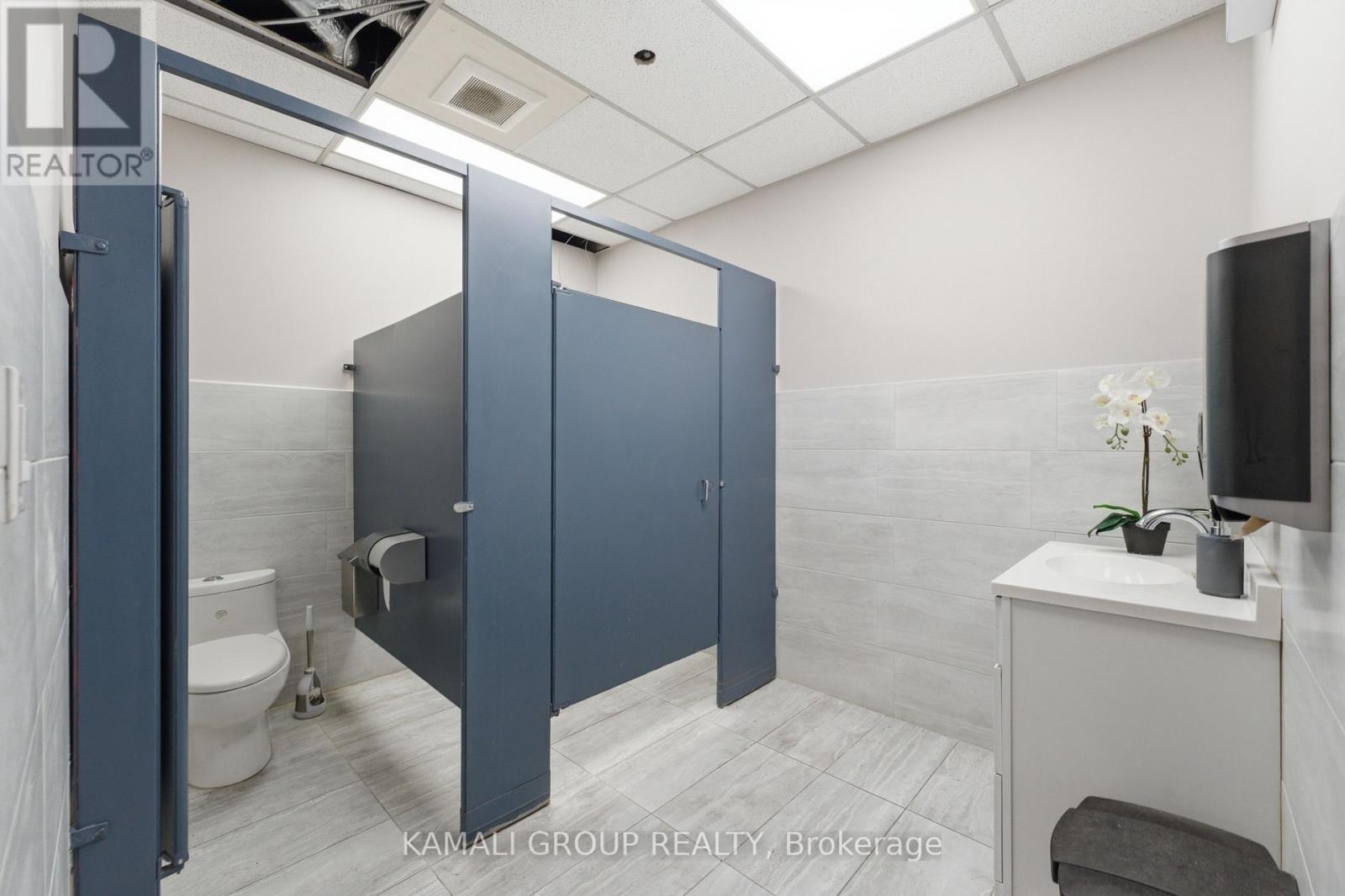 20 - 10815 Bathurst Street N, Richmond Hill, Ontario  L4C 9Y2 - Photo 30 - N12998810