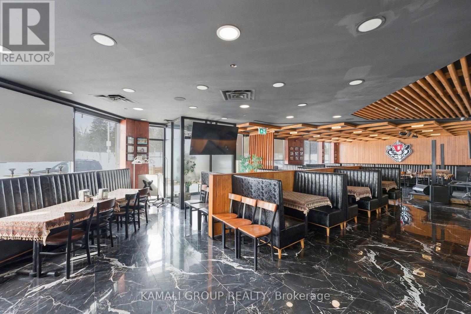 20 - 10815 Bathurst Street N, Richmond Hill, Ontario  L4C 9Y2 - Photo 5 - N12998810