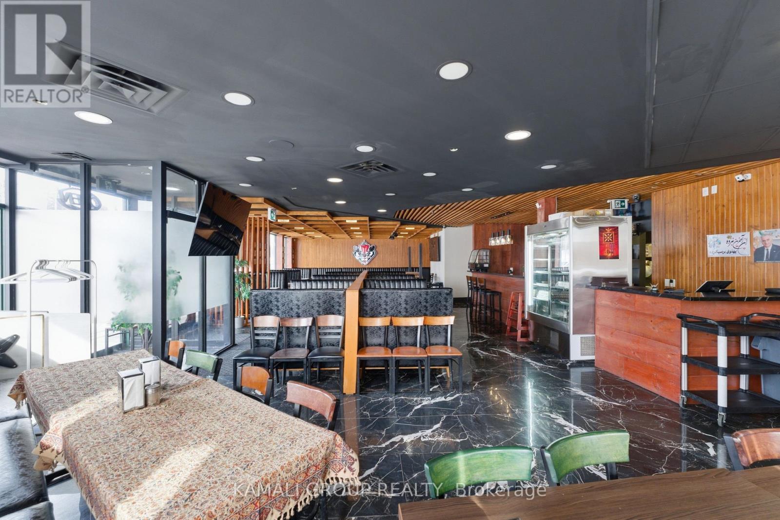 20 - 10815 Bathurst Street N, Richmond Hill, Ontario  L4C 9Y2 - Photo 6 - N12998810