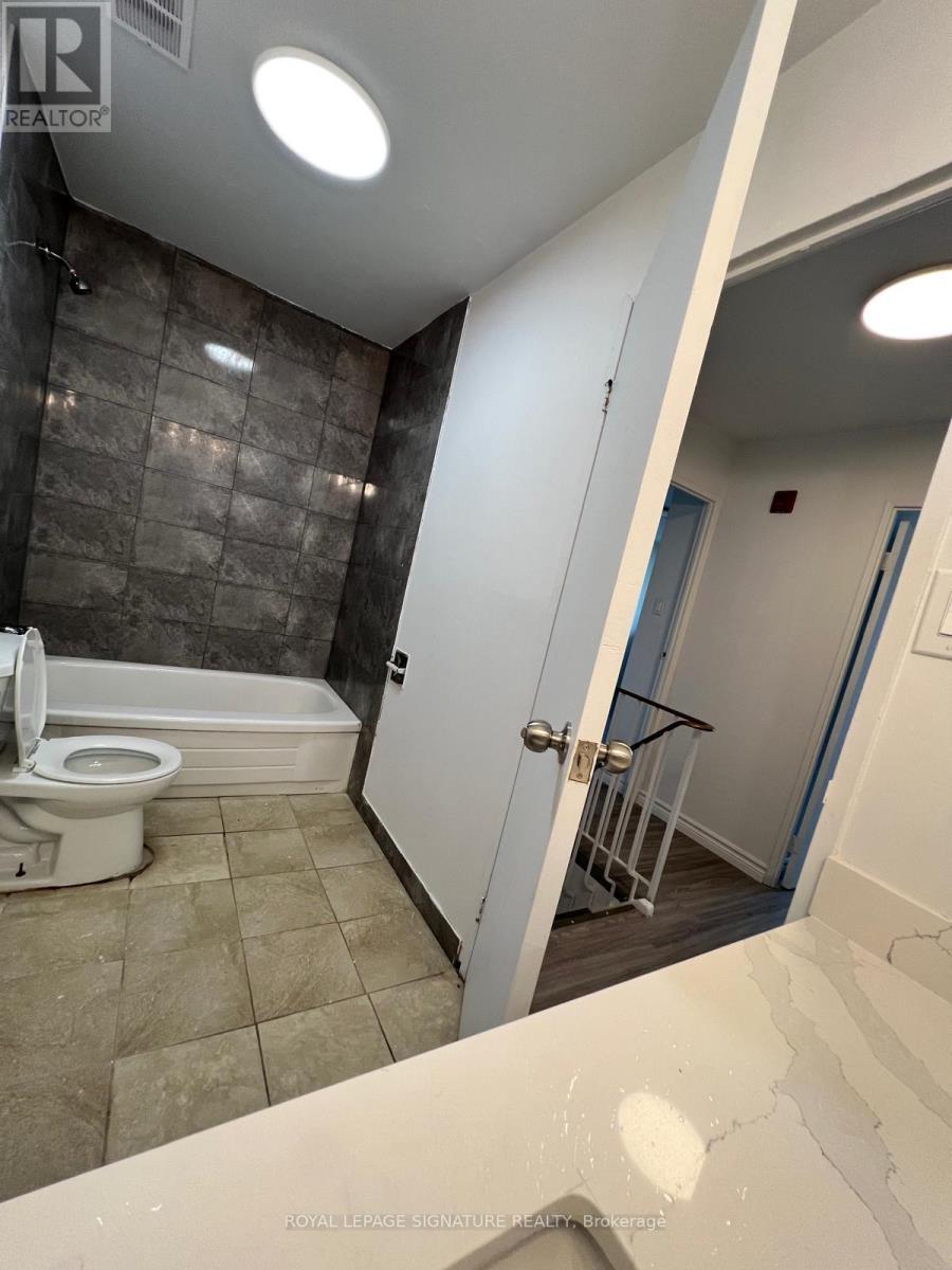 1097 - 100 Mornelle Court, Toronto, Ontario  M1E 4X2 - Photo 9 - E12983272