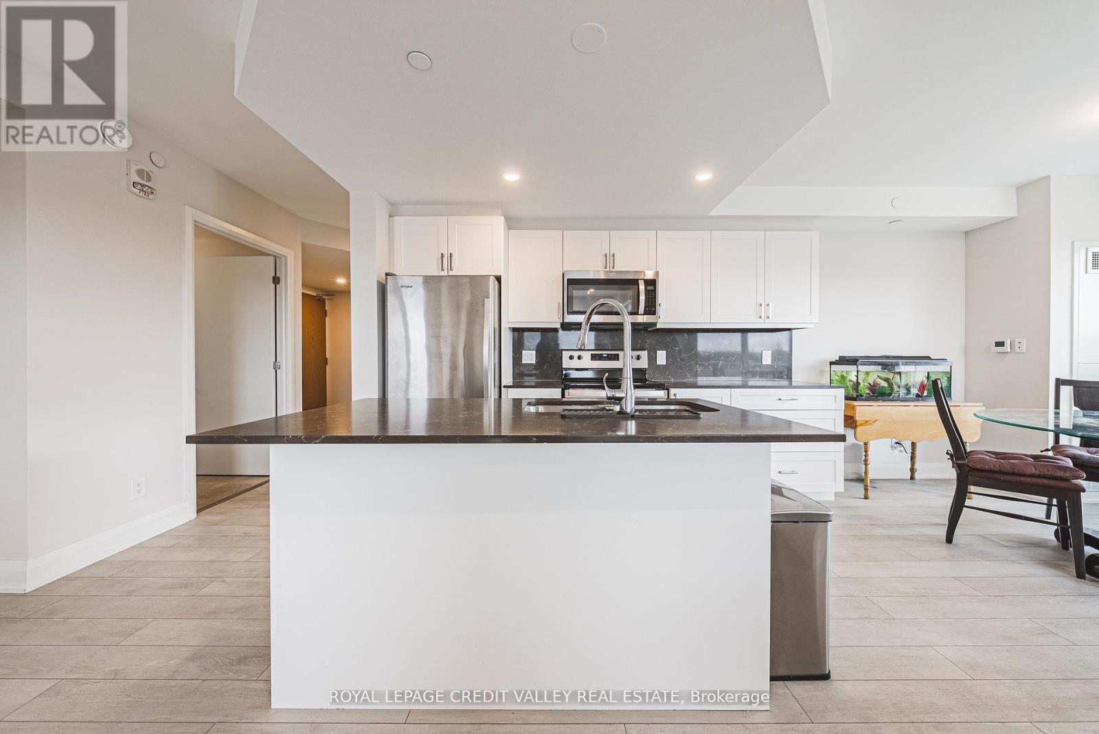 317 - 58 Lakeside Terrace, Barrie, Ontario L4M 0L5 - Photo 11 - S12998788