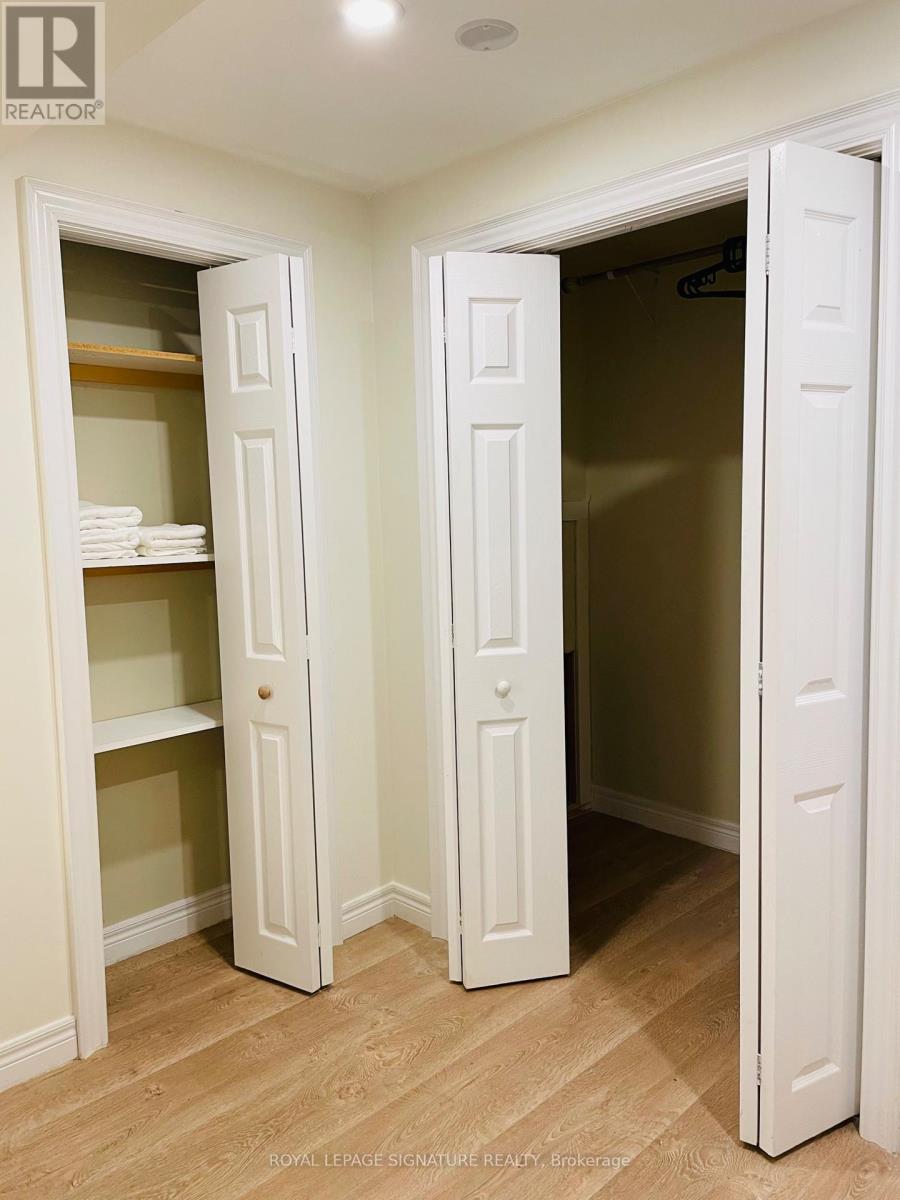 2263 Harcourt Crescent, Mississauga, Ontario  L4Y 1W3 - Photo 43 - W12990034