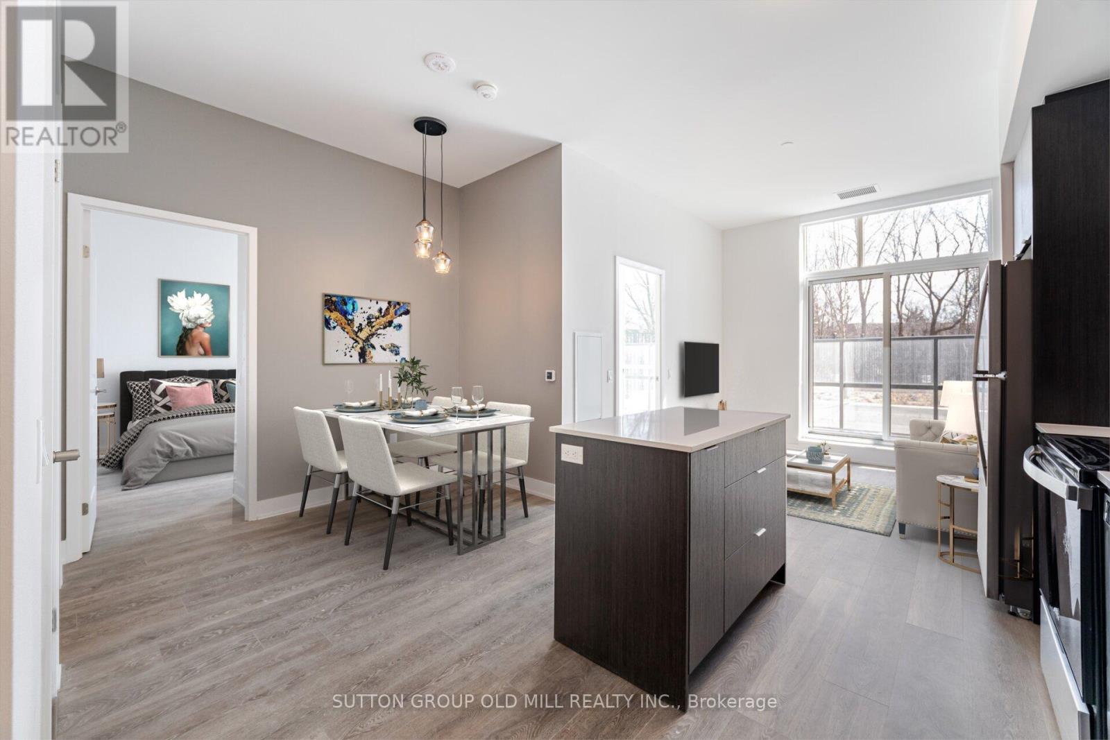 104 - 204 Burnhamthorpe Road E, Mississauga, Ontario  L4Y 3N5 - Photo 11 - W12998752