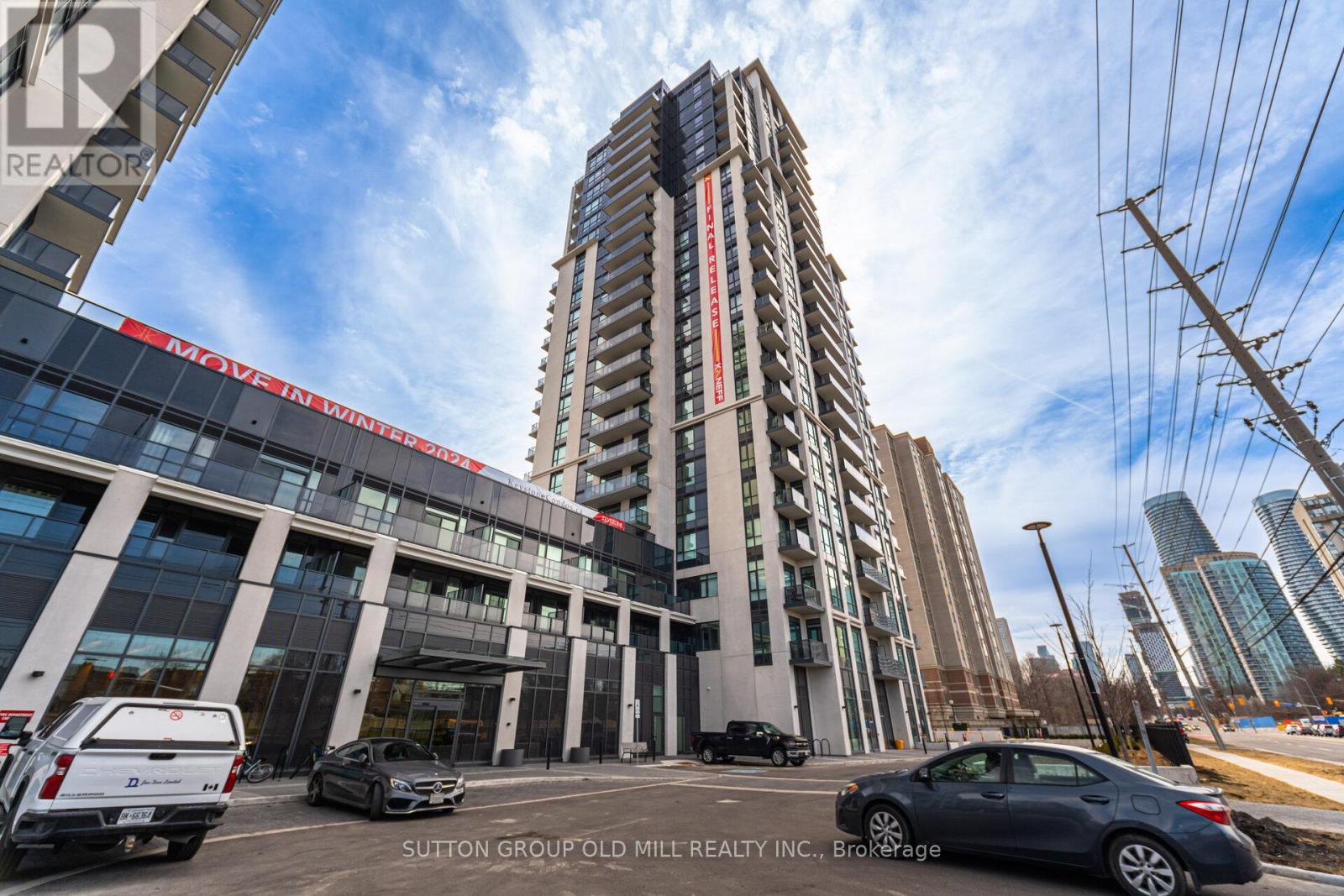 104 - 204 Burnhamthorpe Road E, Mississauga, Ontario  L4Y 3N5 - Photo 2 - W12998752