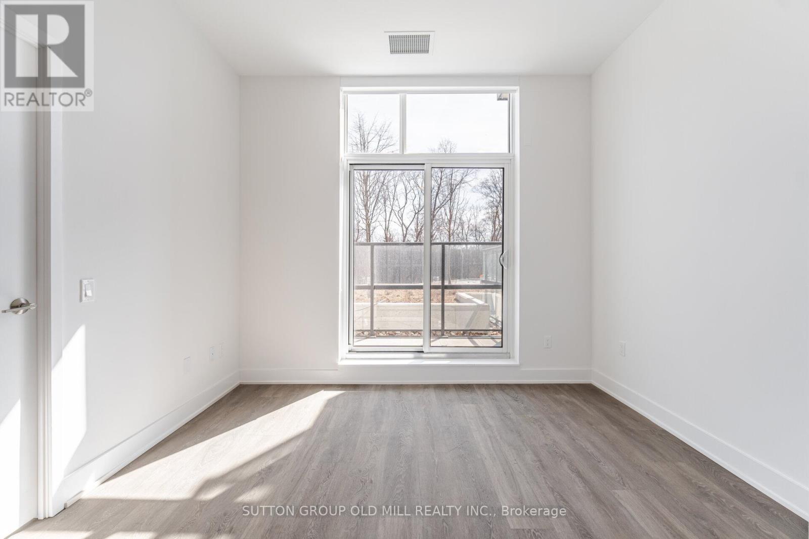 104 - 204 Burnhamthorpe Road E, Mississauga, Ontario  L4Y 3N5 - Photo 21 - W12998752