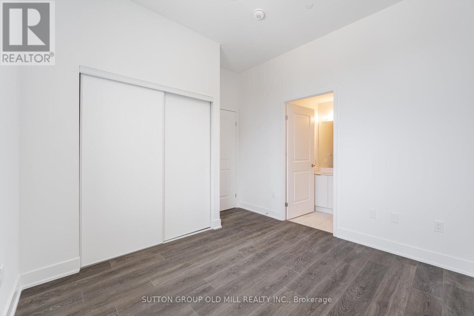 104 - 204 Burnhamthorpe Road E, Mississauga, Ontario  L4Y 3N5 - Photo 29 - W12998752