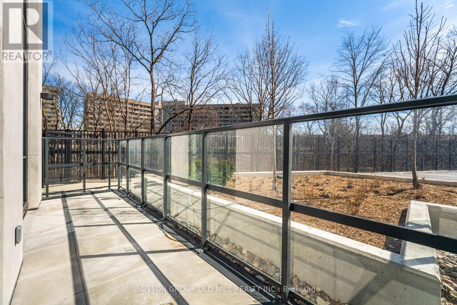 104 - 204 Burnhamthorpe Road E, Mississauga, Ontario  L4Y 3N5 - Photo 36 - W12998752