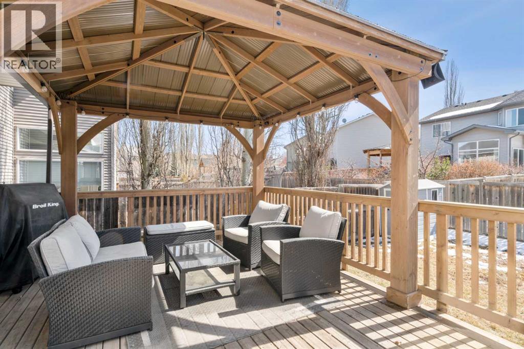 77 Cougarstone Circle Sw, Calgary, Alberta  T3H 4W3 - Photo 17 - A2300370