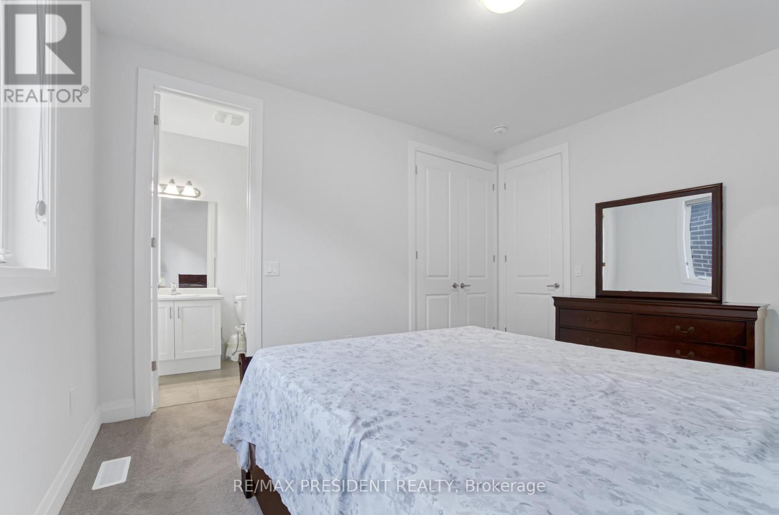 142 Prince Charles Crescent, Woodstock, Ontario  N4T 0N1 - Photo 30 - X12998818