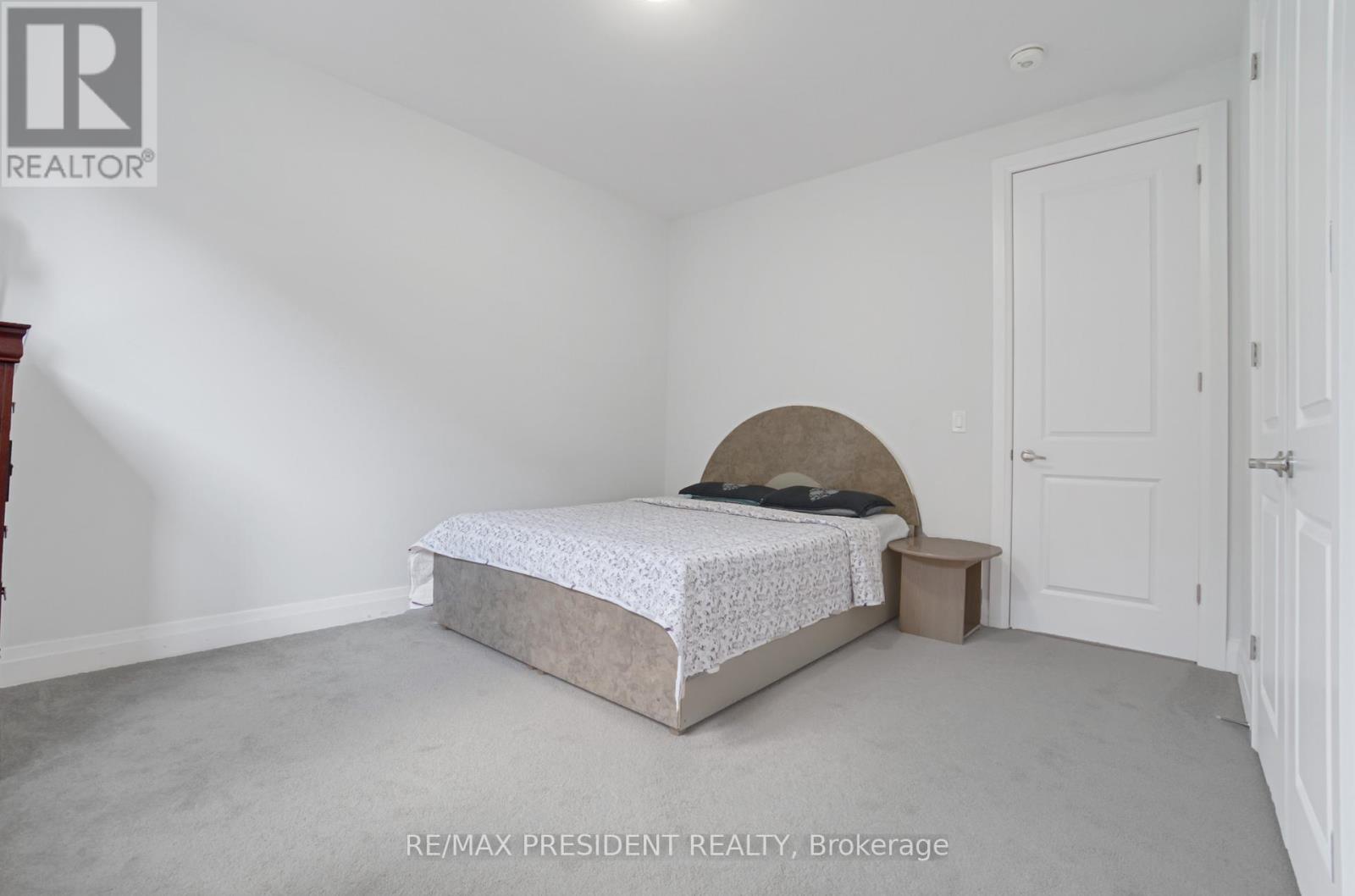 142 Prince Charles Crescent, Woodstock, Ontario  N4T 0N1 - Photo 34 - X12998818